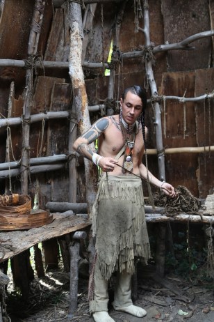 Dung - 9W8A3571-dado-900