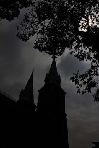 Nhà thờ Đức Bà Sài Gòn - Notre Dame, Saigon, Vientam - Photo: vandungsilk