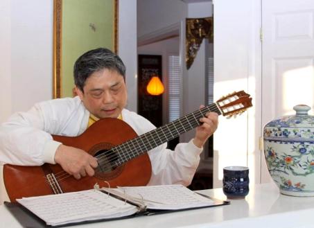 MaiNhomHueDC2011 - Hoa Ga